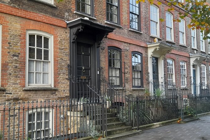 2-Hour Walking Tour Women of Whitechapel - Traveler Photos