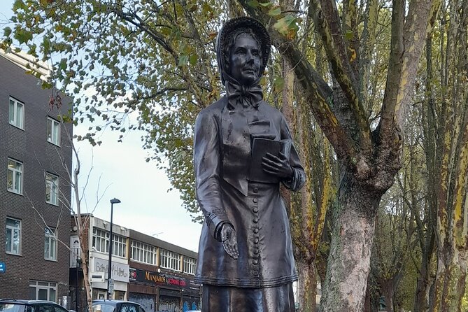 2-Hour Walking Tour Women of Whitechapel - Key Landmarks and Sites Associated With Womens History