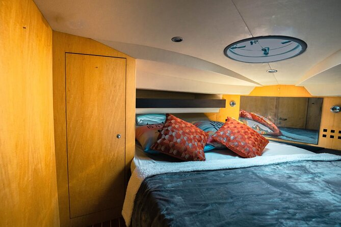 2 Hour Yacht Cruise to Discover Palm Island - Reviews and Overall Rating