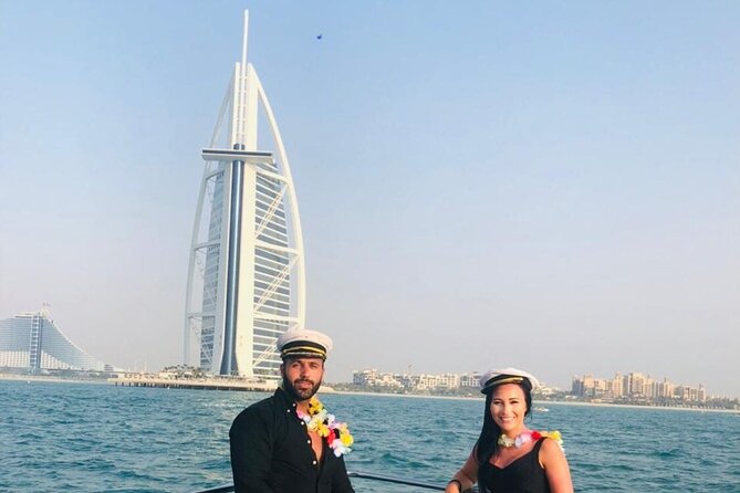 2 Hour Yacht Tour Around Palm Island - Common Questions