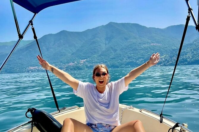 2 Hours Boat Rental Without License 40hp Engine on Lake Como - Inclusions and Safety Equipment