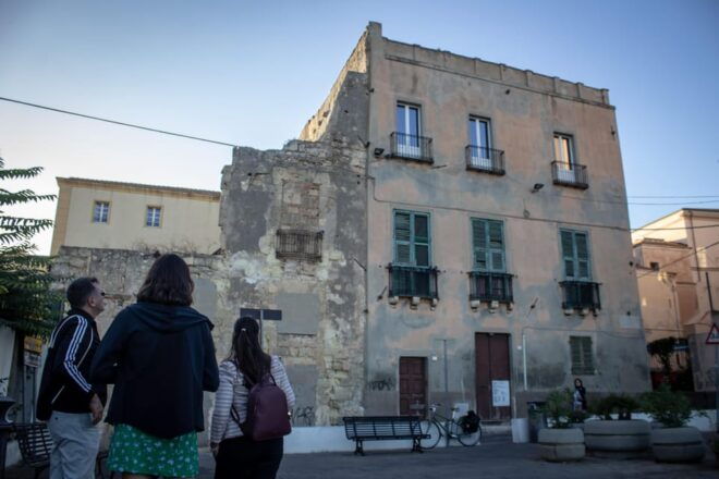 2 Hours Cagliari Walking Tour - Weather Policy