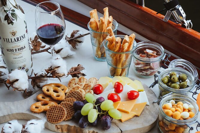 2 Hours Canal Cruise to Amsterdam's Hidden Gems - Canal Cruise Overview