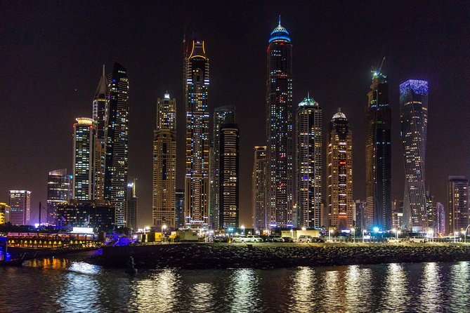 2 Hours Dubai Marina Water Canal Dinner Cruise With Transfers - Reviews