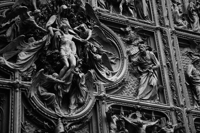 2-Hours Duomo of Milan Guided Experience With Entrance Tickets - Pricing and Booking Information