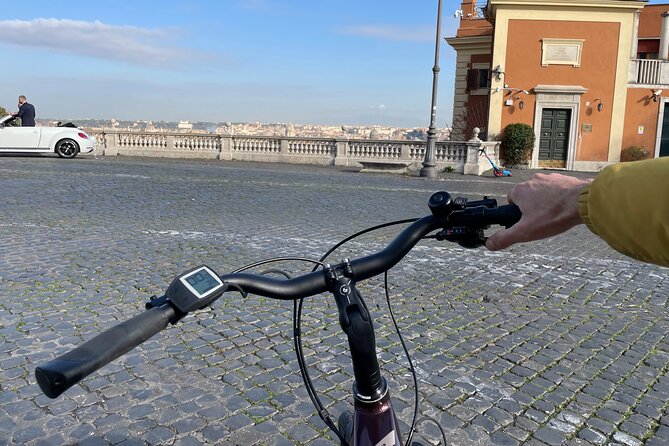 2-Hours EBike Tour in Trastevere and Gianicolo Hill - Tour Overview