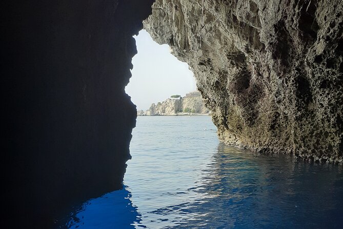 2-Hours Excursion to the Blue Grotto of Taormina in Isola Bella - Exploring the Natural Beauty of Isola Bella