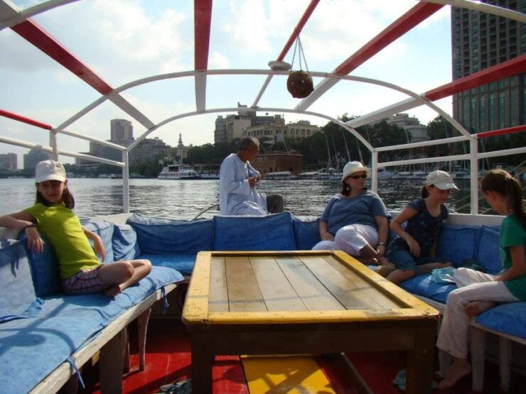 2 Hours Felucca Ride on the Nile River From Cairo With Lunch - Experience Highlights