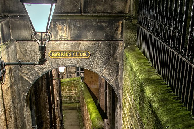 2 Hours Ghost Tour - English Tour Guide - Additional Information