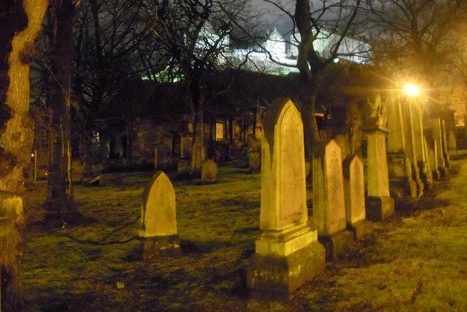 2 Hours Ghost Tour - English Tour Guide - Directions