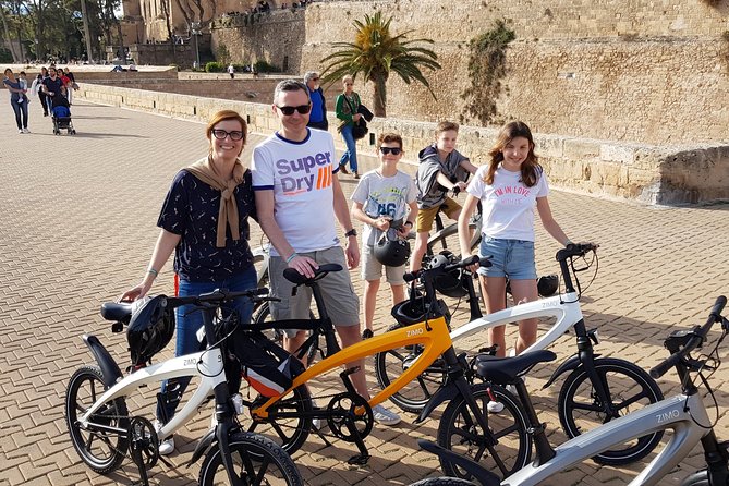 2 Hours Guided E-Bike Tour in Palma De Mallorca - The Sum Up