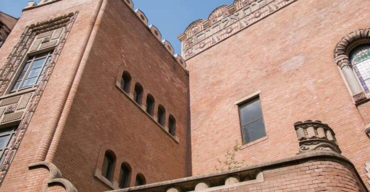 2 Hours Jewish Heritage Walking Tour - Walk With a Historian - Tour Details