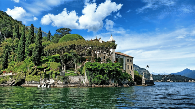 2 Hours Lake Como Speedboat Tour - Scenic Journey