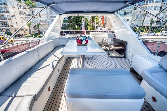 2 Hours - Luxury Bosphorus Cruise by a Private VIP Yacht - Experience a Private Yacht Cruise