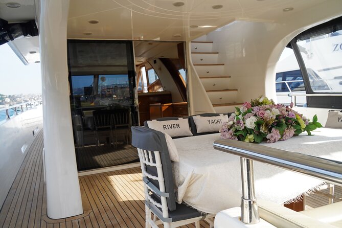 2-Hours Luxury Private Yacht Cruise on Bosphorus Istanbul - Meeting and Pickup