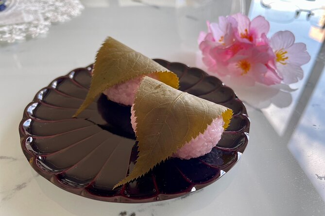 2 Hours Mochi Making & Matcha Class in Bunkyo - Culinary Experience