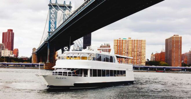 2 Hours - NYC Vintage Car Tour & Cocktail Making Class on a Yacht - History and Cultural Significance
