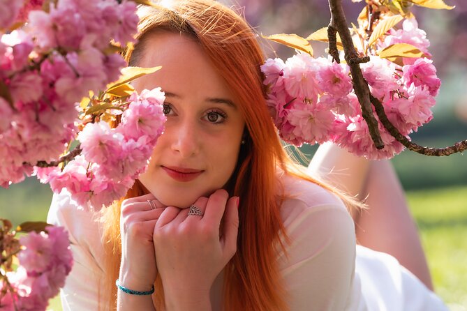 2 Hours Paris Photoshoot Tour With Professional Fashion Photographer - Experience a Fashion Photoshoot in Paris