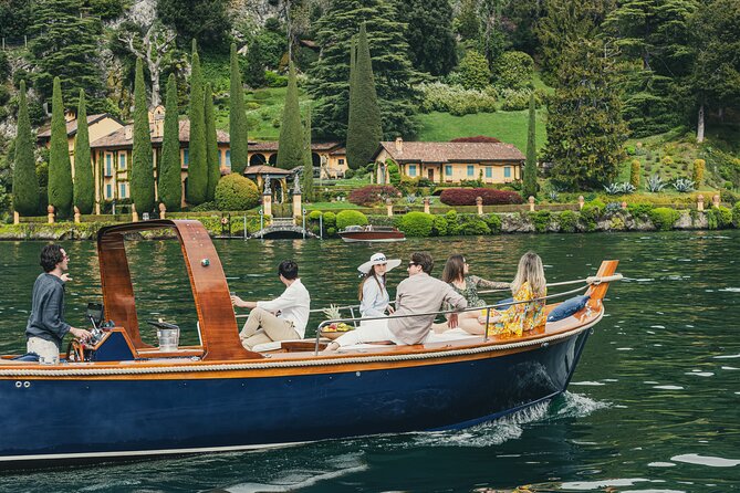2 Hours Private Boat Tour on Lake Como Bellagio - Additional Information and Features