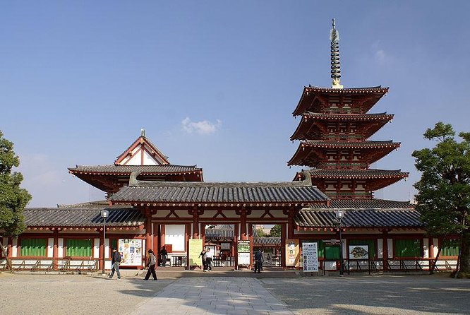 2 Hours Private Guided Walking Tour in Osaka - Booking Information