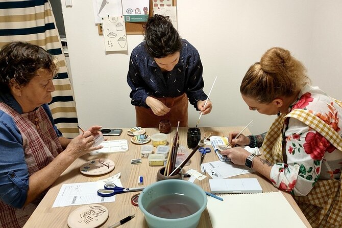 2 Hours Private Painting of Ceramics in Osaka - Pricing and Options