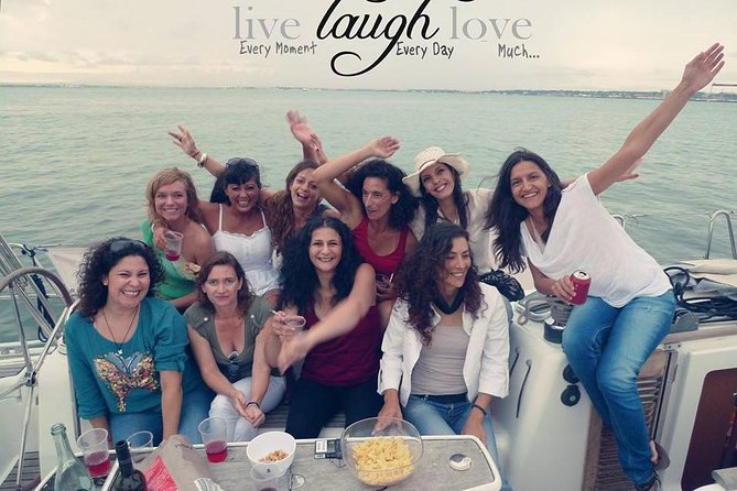 2 Hours Private Sailing Tour in Lisbon - Sailboat Cruise in Lisbon