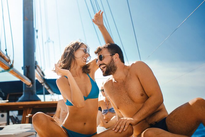 2 Hours Private Sunset Catamaran Adventure in Vilamoura - Pricing and Booking Details