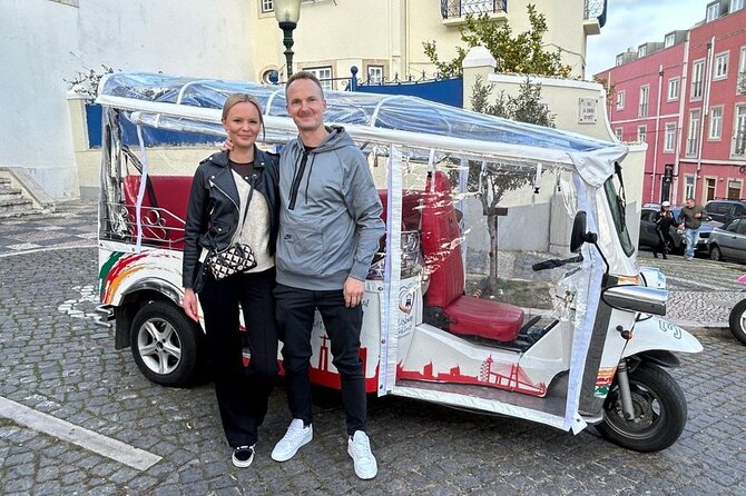 2 Hours Private Tuk Tuk Tour in Lisbon - Booking and Participation