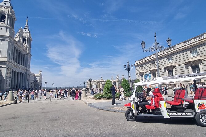 2 Hours Private Tuk Tuk Tour in Madrid - Good To Know