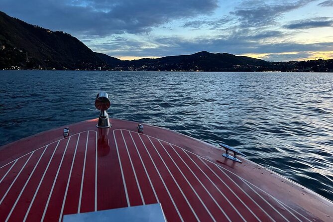2 Hours Private Wooden Boat Tour on Lake Como 6 Pax - Key Features