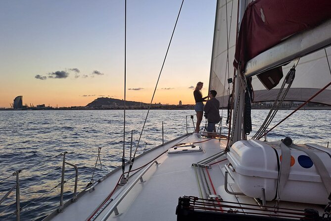 2 Hours Sailing Experience in Barcelona - Participation Requirements