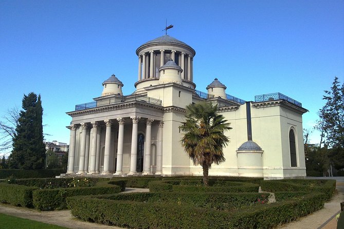 2 Hours Secrets of Madrid Retiro Park Tour - Booking and Pricing Information