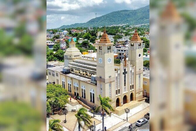 2 hours Taino Bay Walking Tour in Puerto Plata City - An In-Depth Look at the 2-Hour Puerto Plata Walking Tour