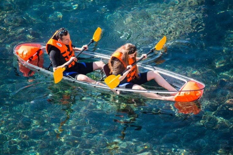 2 Hours Tour - Transparent Kayak Tour - Included in the Tour