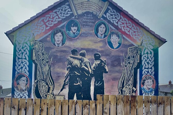 2 Hours Unique Belfast Black Taxi Tour - Additional Information