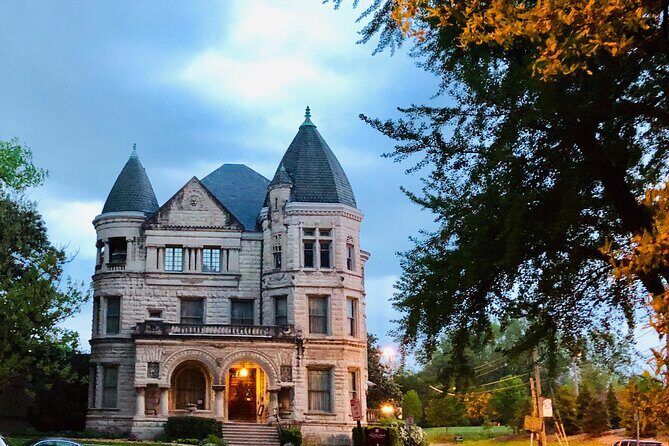 2-hr Day or Night PRIVATE Haunted Old Louisville Walk (1-15 pp) - Good To Know