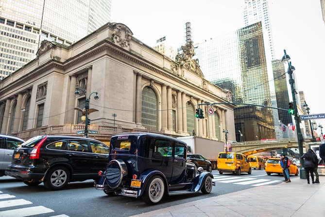2 HR - NYC Private Vintage Car Experience - Midtown & Downtown - Cancellation Policy and Weather Requirements