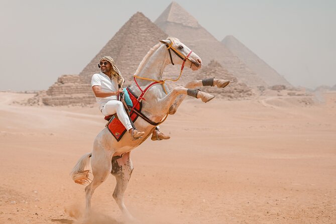 2 Hrs Unique Photo Session (Photoshoot) at the Pyramids of Giza - Traveler Photos