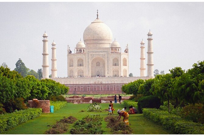 2-Night Private Tour of Taj Mahal and Agra With Pick up From UAE - Pricing and Lowest Price Guarantee