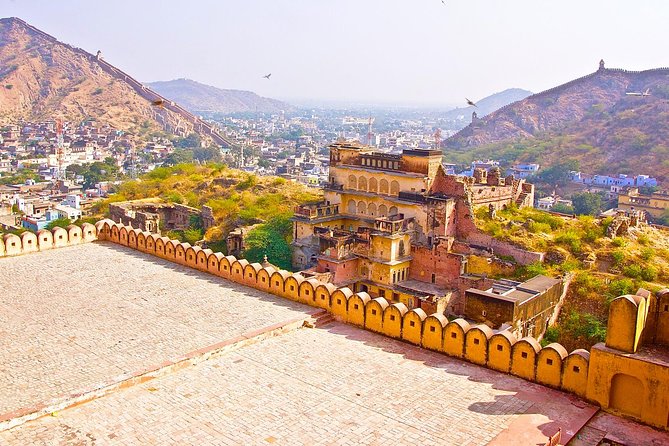 2 Nights & 3 Days Jaipur Luxury Tour From New Delhi - The Sum Up