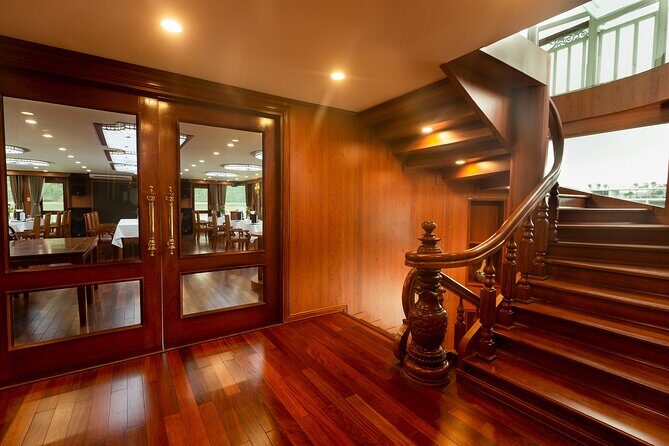 2 Nights Stay on Luxury Cruise Explore Halong Bay & Cat Ba Island - Summary of the Experience