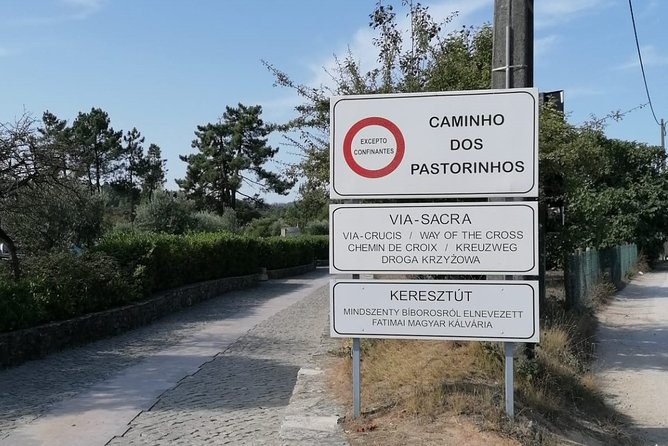 2 Private Tours / Tour Fatima Batalha Nazare and Obidos / Second Day Tour Lisbon - Pickup and Meeting Points