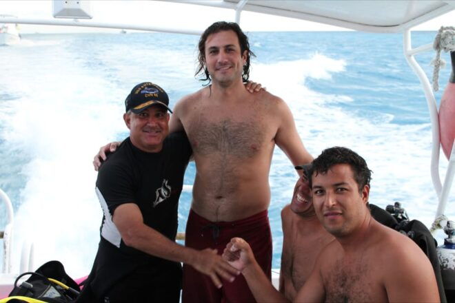 2 Tanks Local Dives at the Marine Park in Xcalak - Dive Schedule and Reservations