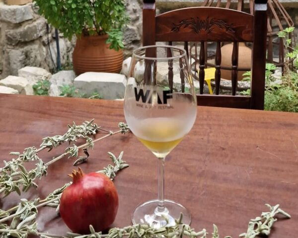 2 Wineries Tour With Wine Tasting, Olive Oil Tasting & Lunch - Additional Information