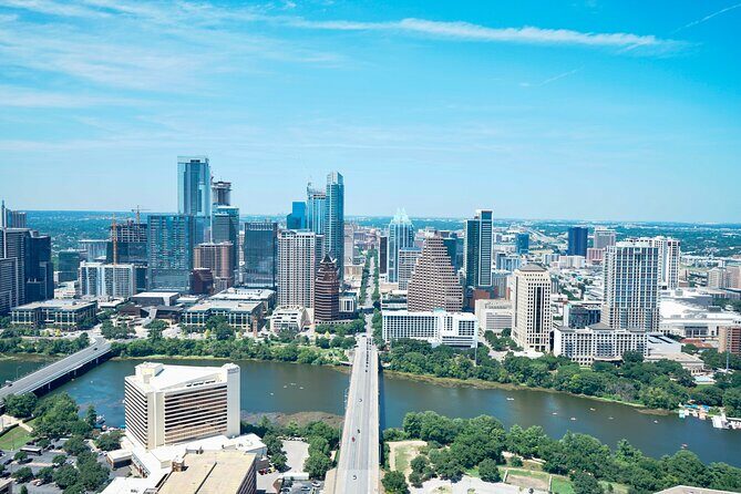 20 Minutes Downtown Austin and Lake Austin - Exploring Austin from the Sky: A 20-Minute Helicopter Adventure