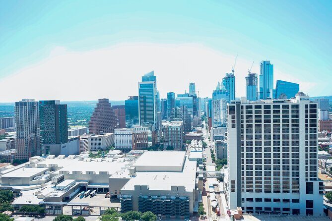 20 Minutes Downtown Austin and Lake Austin - FAQs