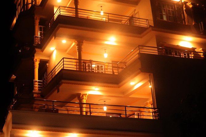 200 Hours Yoga Teacher Training at Nepal Yoga Home (Starts on 1st of Everymonth) - Accommodation and Meals