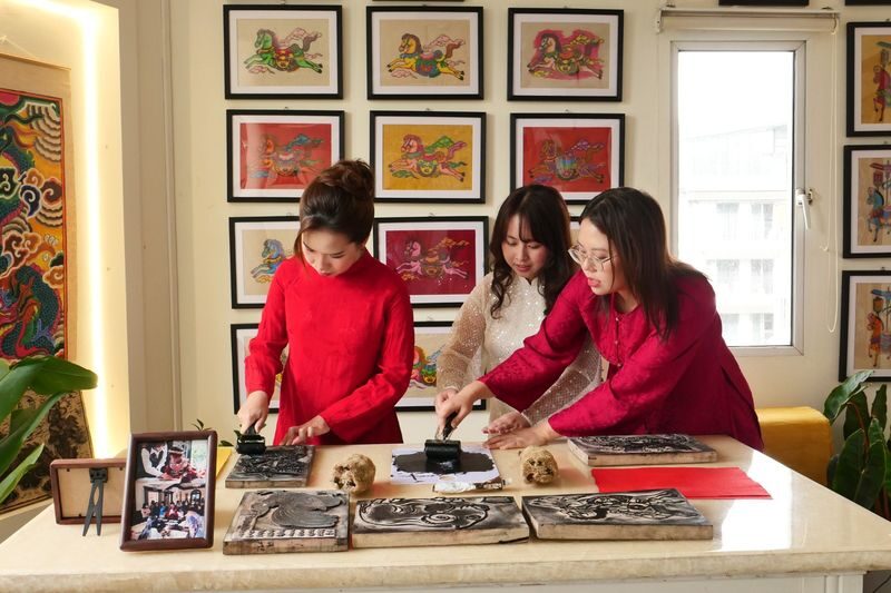 200-Year Folk Art Workshop: Craft Your Heritage Souvenir in Hanoi - Who will enjoy this workshop most