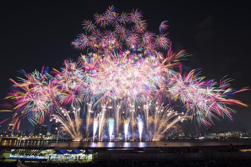 2026 38th Naniwa Yodogawa Fireworks Festival Tickets - The Yodogawa becomes a stage after dark