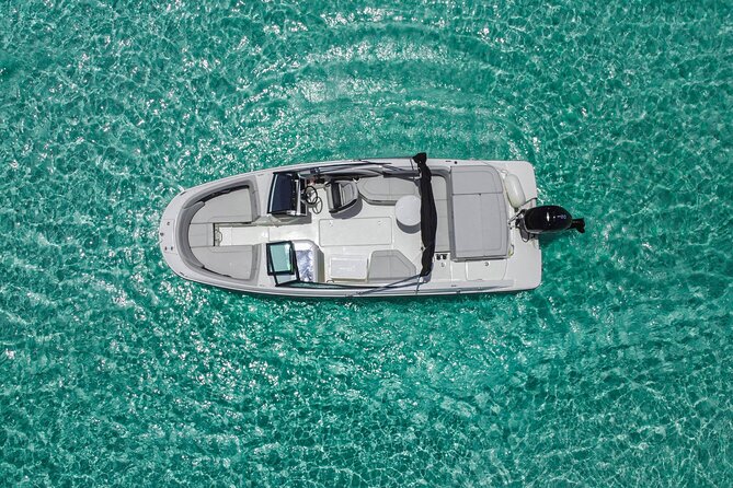 24 Ft Sea Ray - Location and Accessibility of the 24 Ft Sea Ray